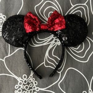 Minnie Mouse Ears